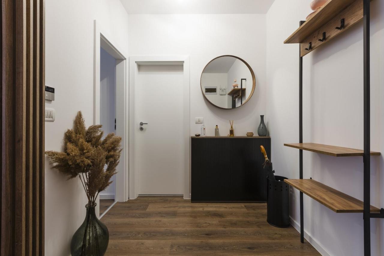 Apartment Near Iulius Mall With Balcony & Private Parking Тимишоара Екстериор снимка